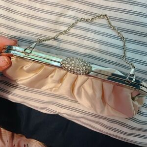 Vintage crystal pouch with chain